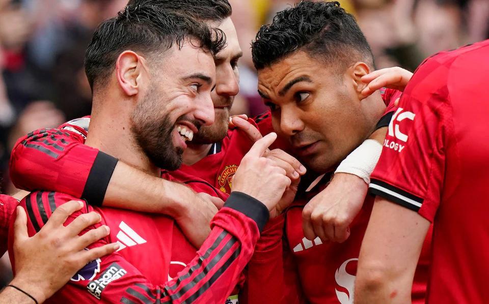 绝对核心,电讯报:B费本赛季进球+助攻为曼联带来了25分